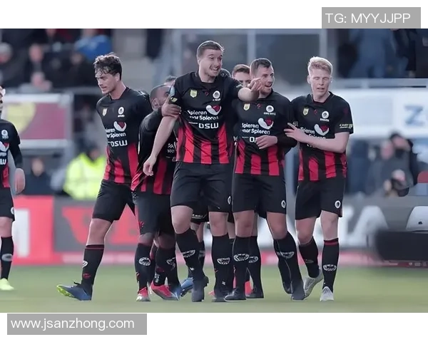 足球巨星争锋激烈上演巅峰对决谁将成为新的世界之王